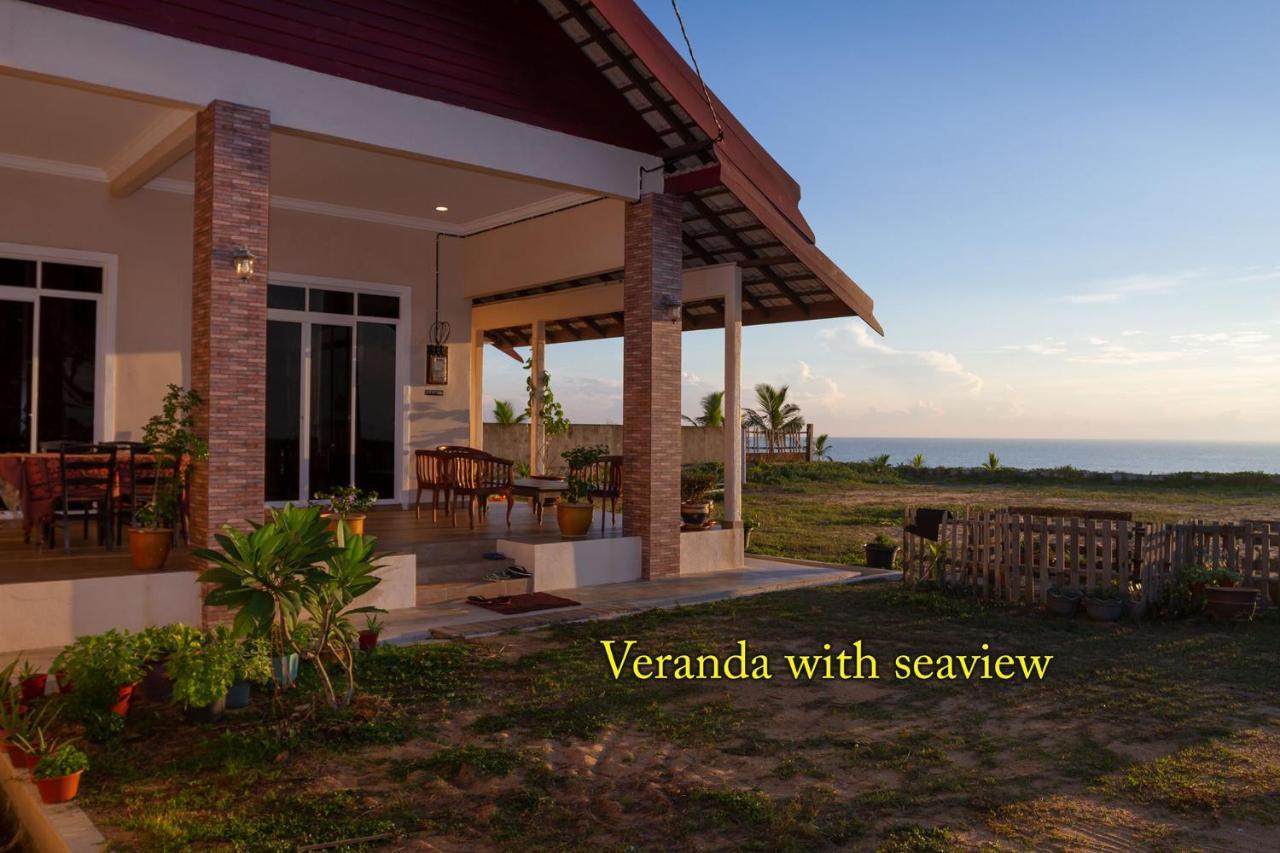 KC Beachfront Marang Exterior foto